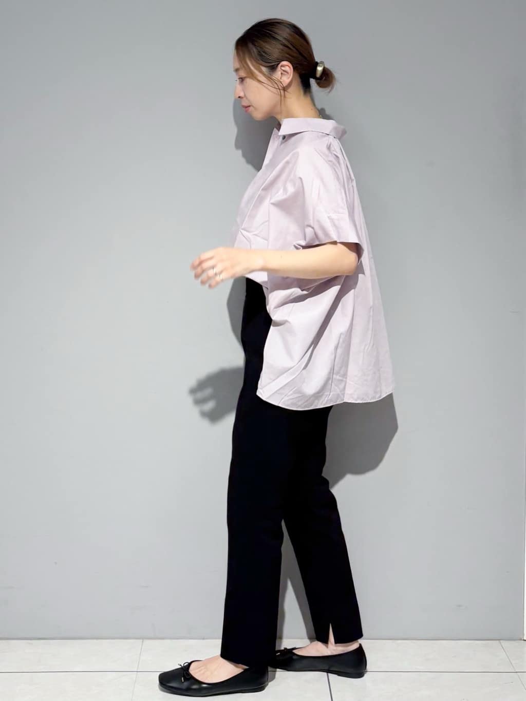 yさんの「OPAQUE.CLIP｜《andGIRL掲載》リラクシーシャツ【洗濯機洗い可】」を使ったコーディネート
