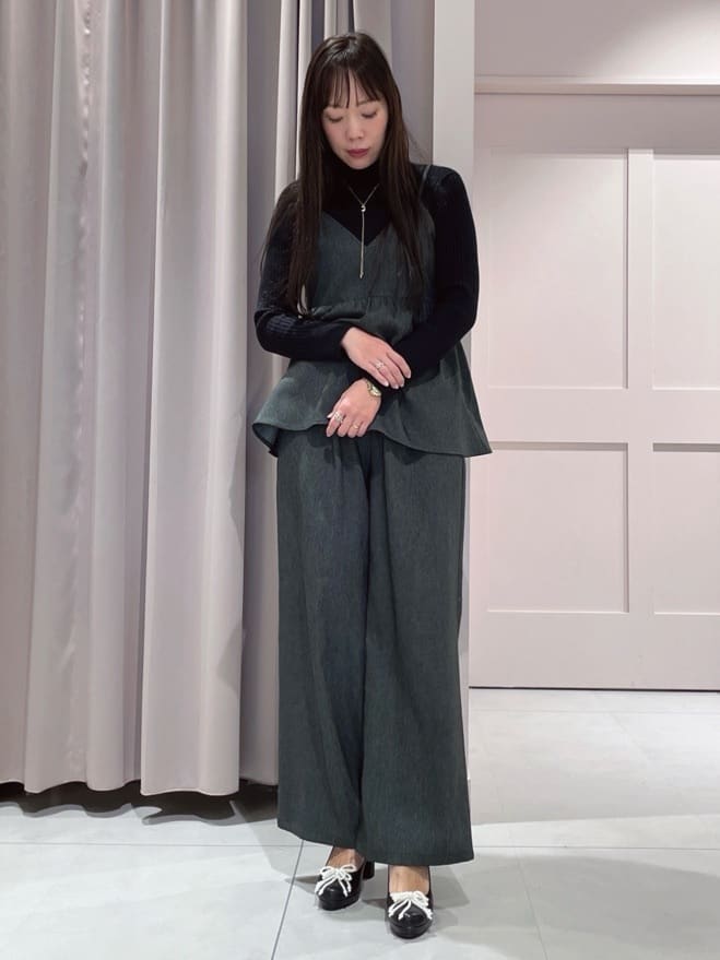 maiさんの「ESPERANZA｜3WAYチャンキーヒールパンプス」を使ったコーディネート