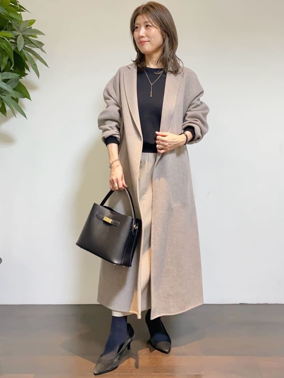 tomoさんの「UNTITLED｜【ロング丈/軽やか】テーラード　リバーコート」を使ったコーディネート