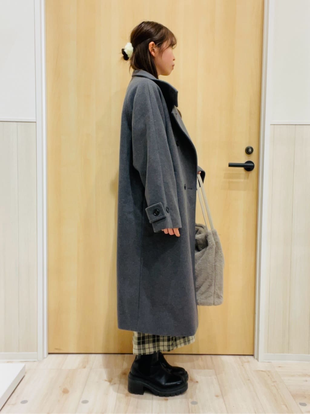 minamiさんの「SHOO･LA･RUE｜【洗濯機可/S-LL】配色が大人かわいい　フェアアイル柄求心ニット」を使ったコーディネート