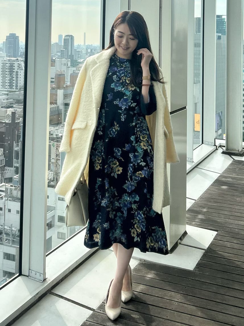 hayaseさんの「SunaUna｜【手洗い可】花柄パネルワンピース」を使ったコーディネート