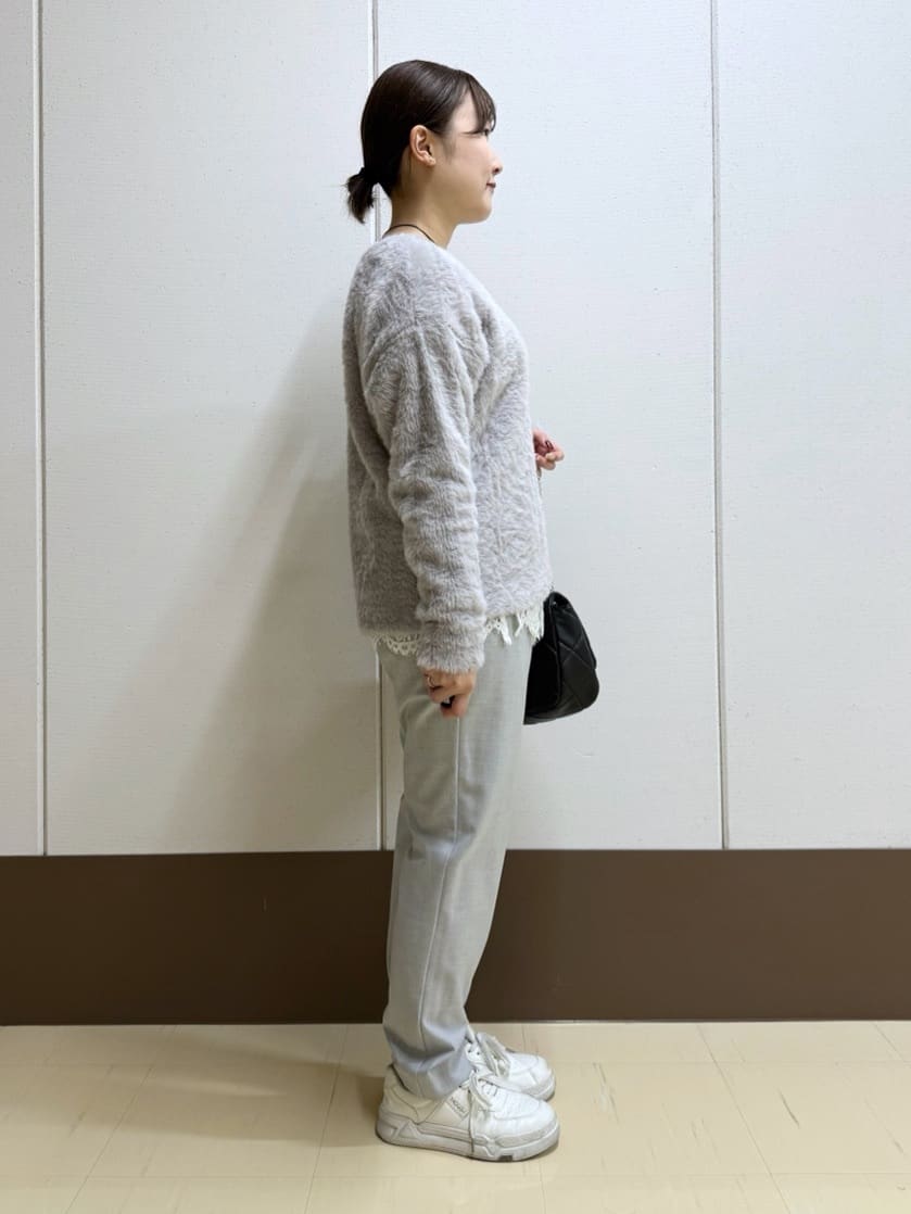 Rikoさんの「INDIVI｜【レイヤードにおすすめ】レース切り替えカットソー」を使ったコーディネート