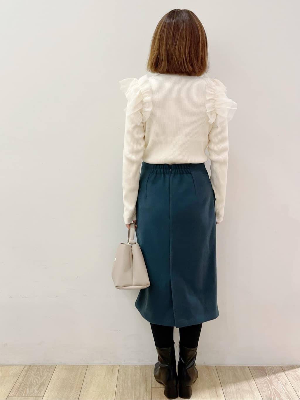 kcさんの「OPAQUE.CLIP｜ショルダーチュールフリルハイネックニット【洗濯機OK／抗ピル】」を使ったコーディネート