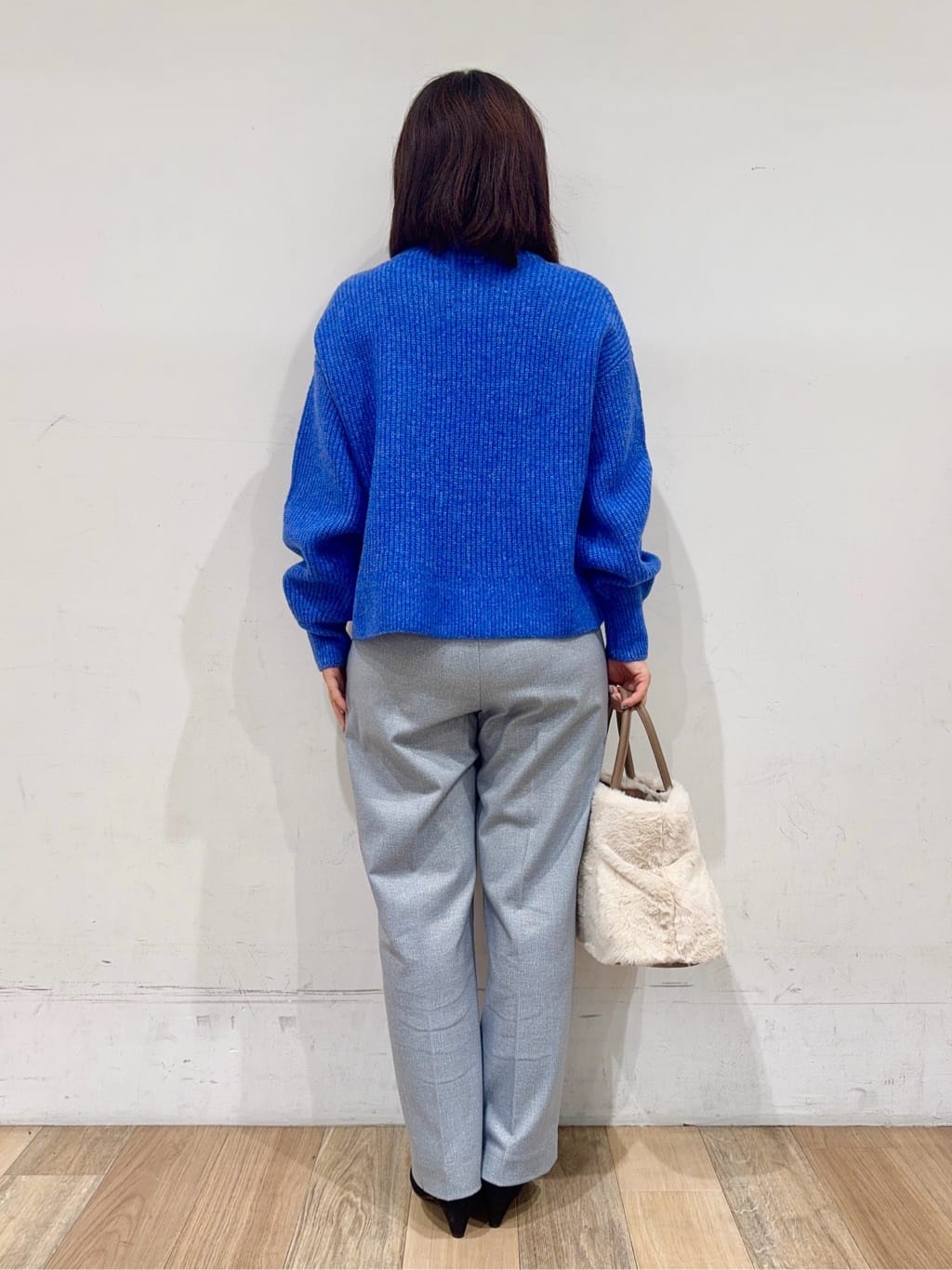 miさんの「grove｜【名品アウター／800FP・多機能】つつまれダウンショート」を使ったコーディネート