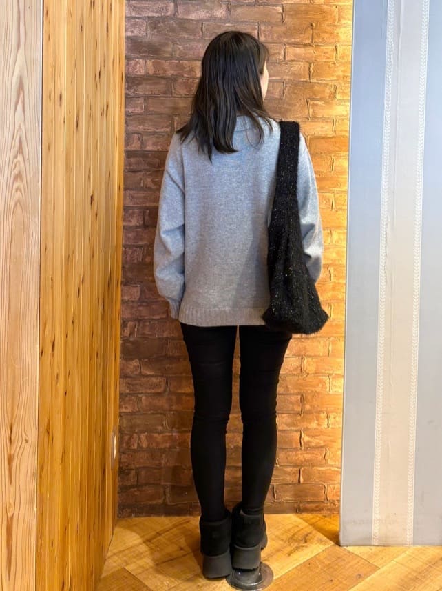 mieさんの「SHOO･LA･RUE｜【洗濯機可/S-LL】フィット感が心地よい ハイパーストレッチスキニー裏起毛」を使ったコーディネート