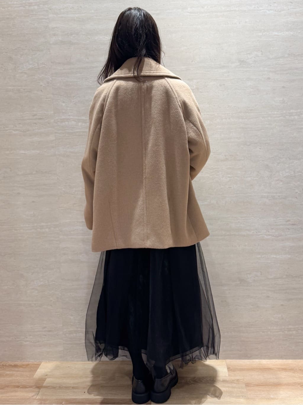 Hinaさんの「OPAQUE.CLIP｜カシミヤブレンドウールミドルピーコート」を使ったコーディネート