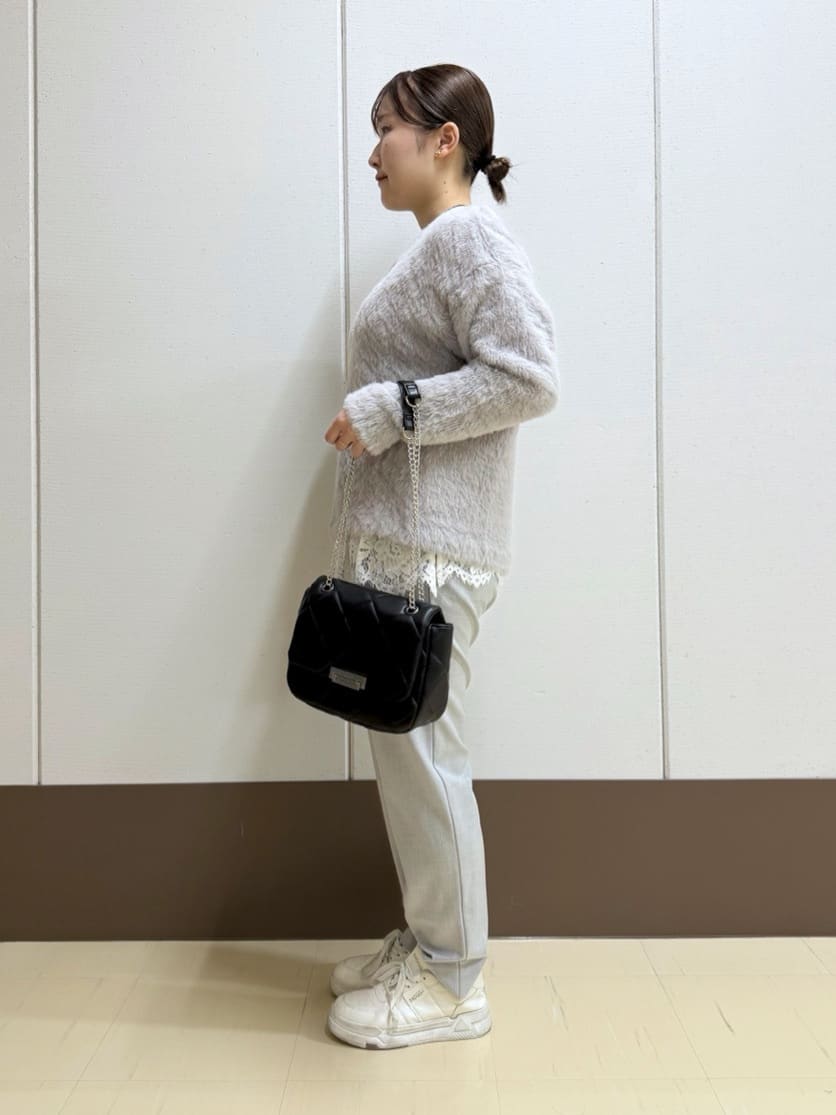 Rikoさんの「INDIVI｜【レイヤードにおすすめ】レース切り替えカットソー」を使ったコーディネート