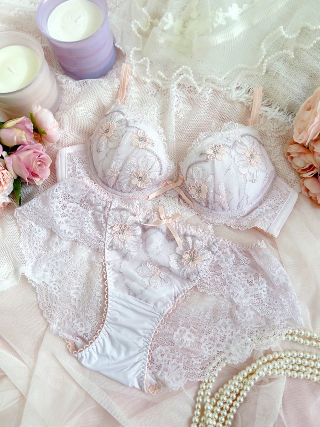 anさんの「Risa Magli｜セレスティナ ブラジャー (D-F) ＜V Make Type＞」を使ったコーディネート