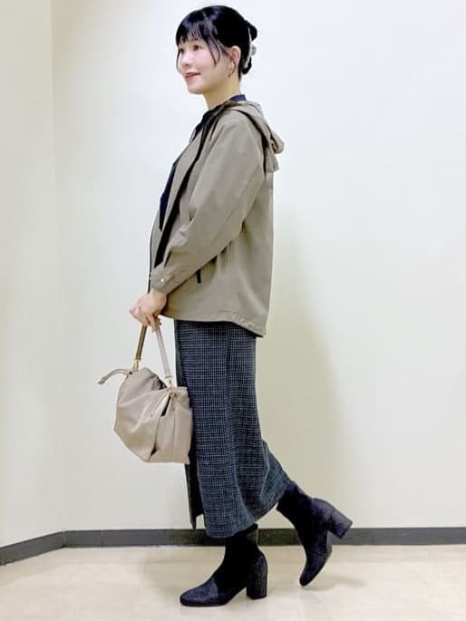  beni_gingerさんの「Reflect｜【さらっと一枚で決まる／重ね着にもおすすめ◎】タックスリーブシャツブラウス」を使ったコーディネート