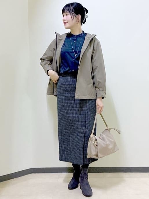  beni_gingerさんの「Reflect｜【さらっと一枚で決まる／重ね着にもおすすめ◎】タックスリーブシャツブラウス」を使ったコーディネート