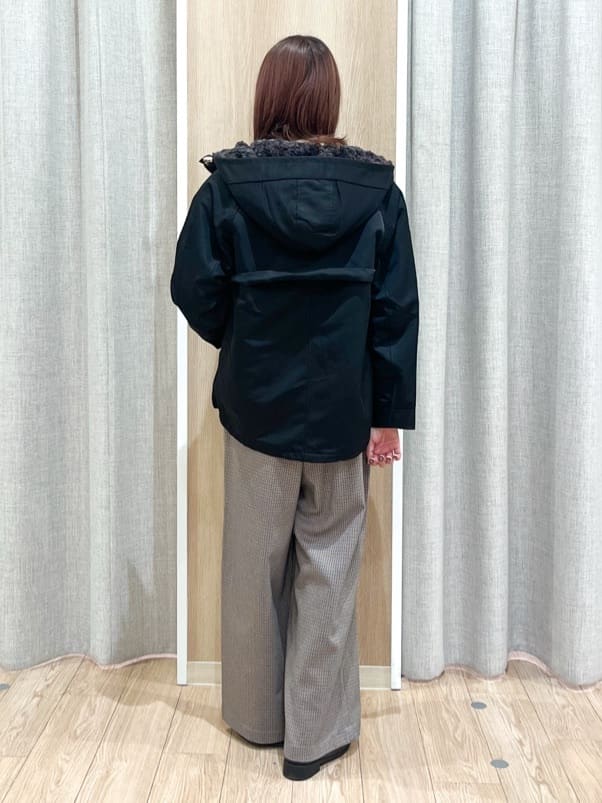 みーちゃんさんの「grove｜【名品アウター/3WAY・はっ水】ボアライナー付マウンテンパーカ」を使ったコーディネート
