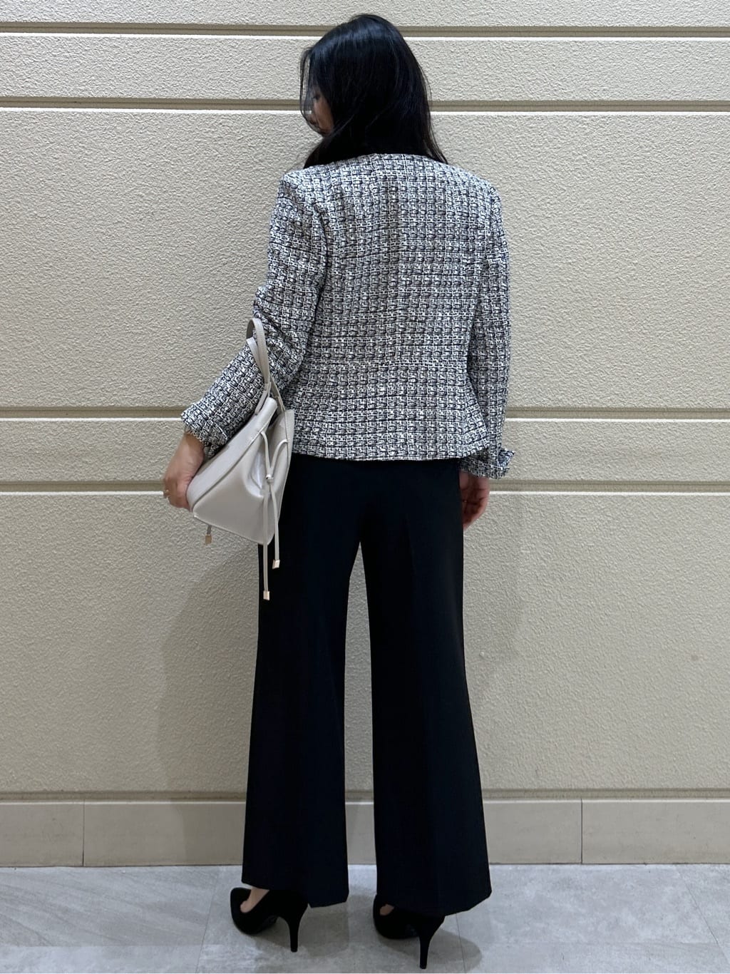 Momokaさんの「COUP DE CHANCE｜【洗える／日本製】女性らしい細ボウタイブラウス」を使ったコーディネート