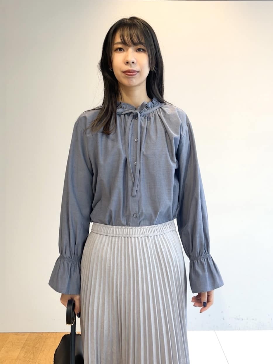 cotaniさんの「grove｜フリルカラーリボンブラウス」を使ったコーディネート