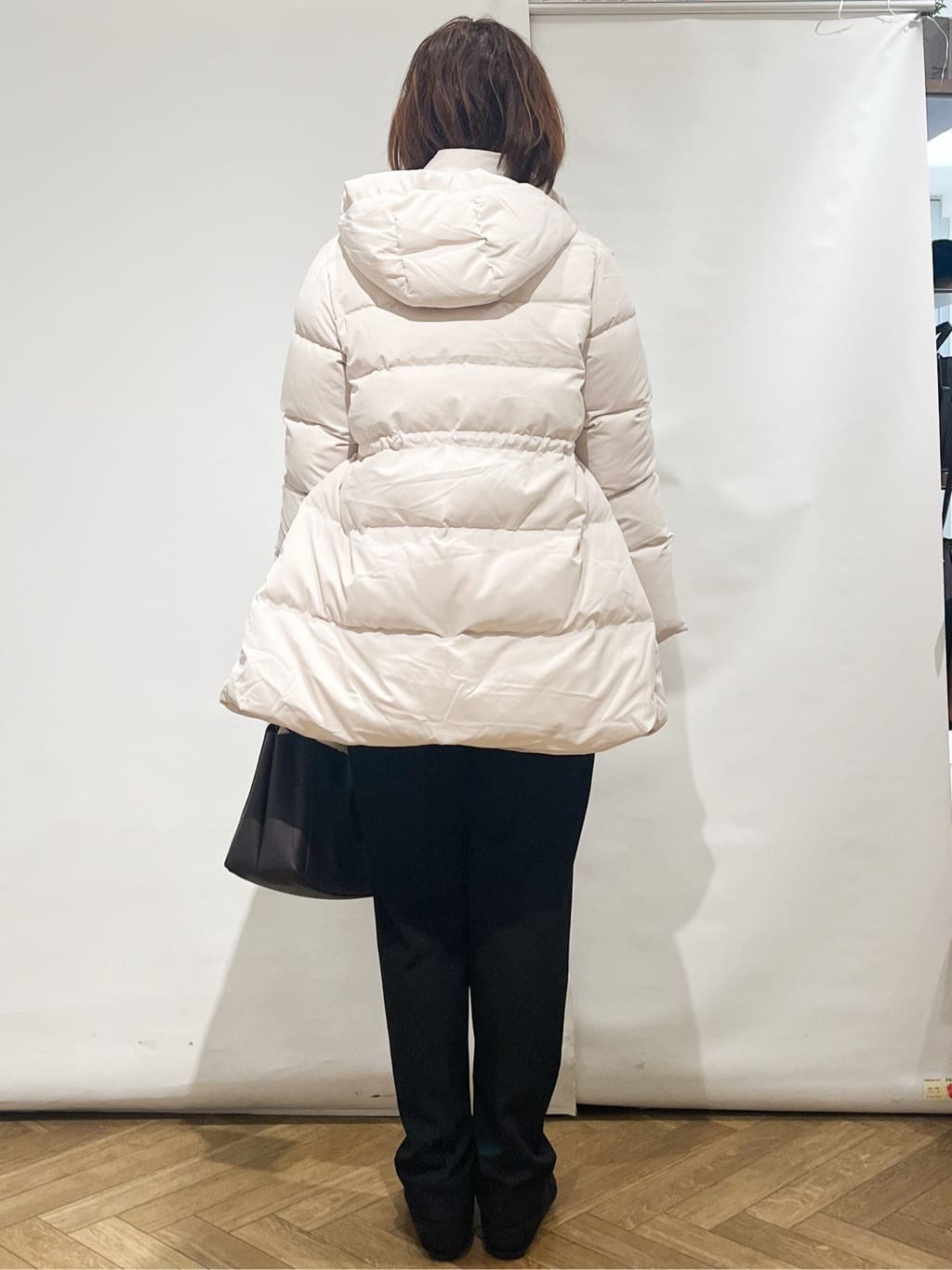 fumiさんの「index｜KAWADAダウンドロストミドルコート【撥水／洗濯機OK／2WAY／静電気防止裏地】《XS～3L》」を使ったコーディネート