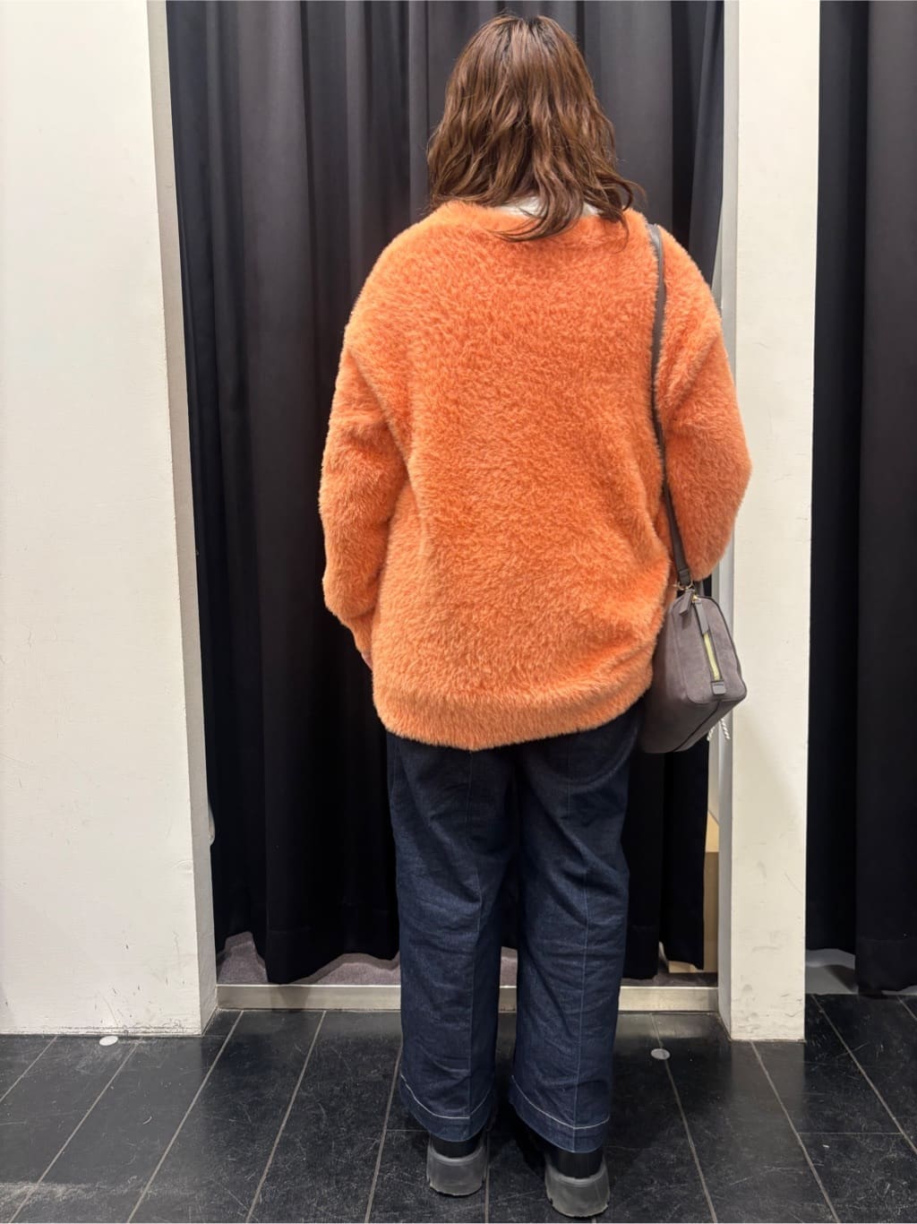 mameさんの「THE SHOP TK｜【ふわふわあったか】フェザーカーディガン」を使ったコーディネート
