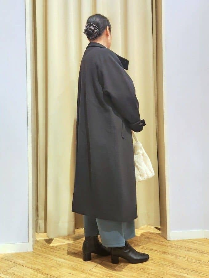 くまさんの「SHOO･LA･RUE｜【S-LL/洗濯機可】ふわふわがやみつきになる柔らかさ スウェットライクロゴニット」を使ったコーディネート