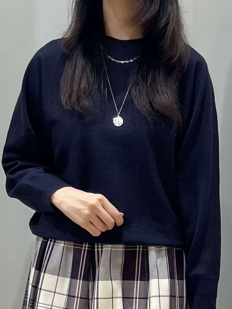 SAKIさんの「Dessin｜【洗える】ウールブレンド後ろボタンニット」を使ったコーディネート