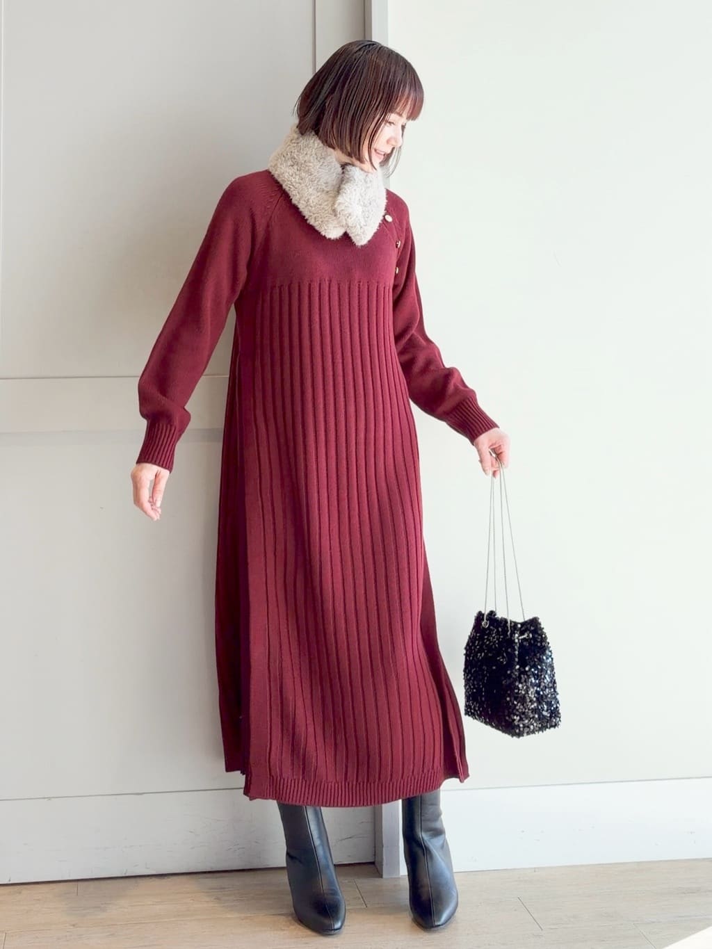 yamakoさんの「grove｜キラアソート巾着チェーンショルダー」を使ったコーディネート