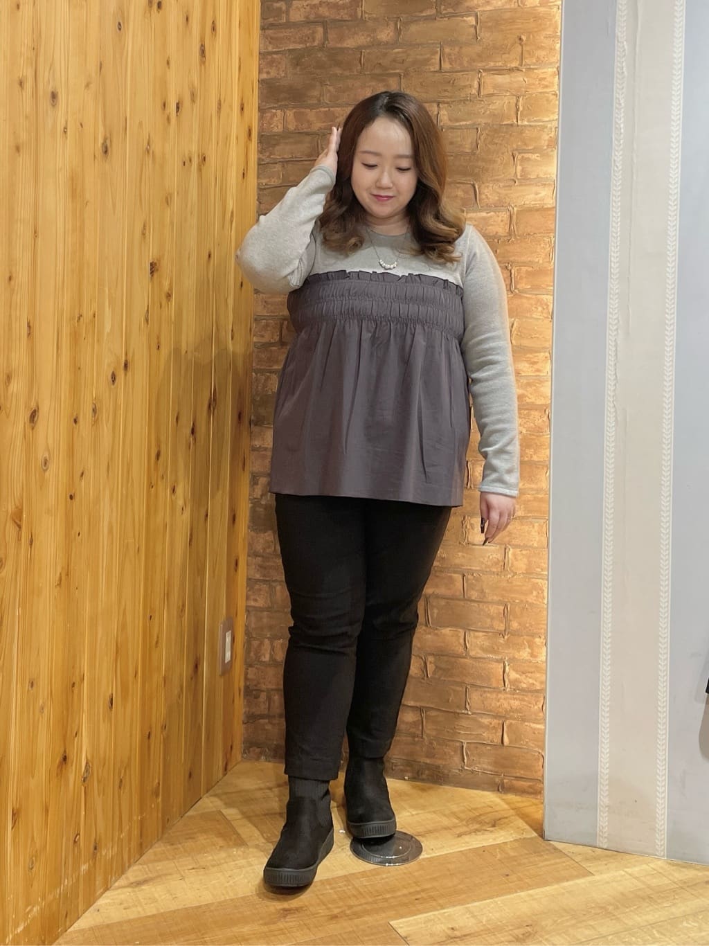 Risaさんの「SHOO･LA･RUE｜【高レビュー/洗濯機可/SS-LL】あったか裏起毛 のびのびストレッチ テーパードパンツ」を使ったコーディネート