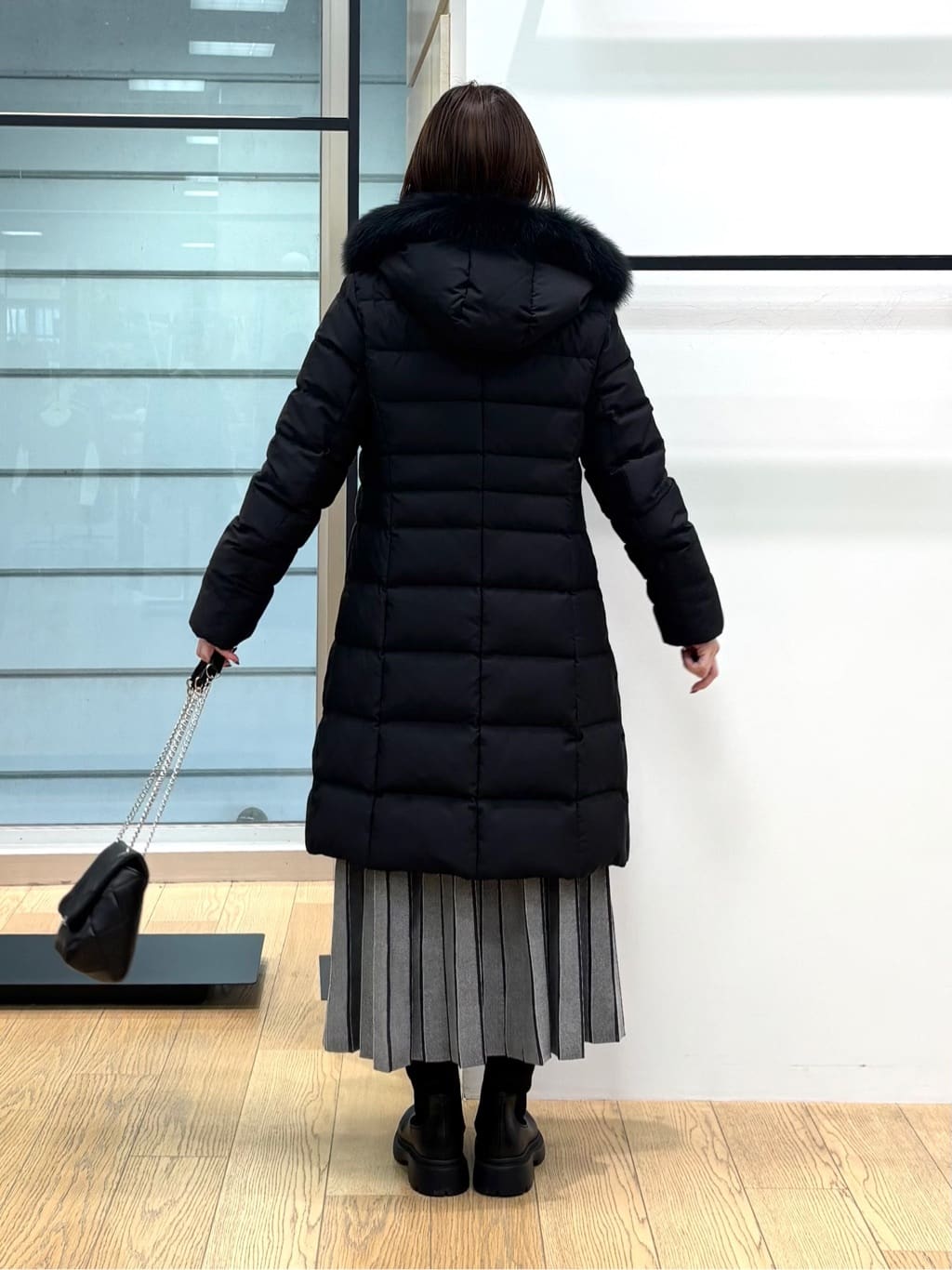 asamiさんの「INDIVI｜【洗える／SETUP可能】ジャカードボートネックニット」を使ったコーディネート