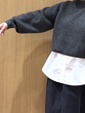 chiakiさんの「OPAQUE.CLIP｜MIXミドルゲージショートあぜニット【洗濯機OK】」を使ったコーディネート