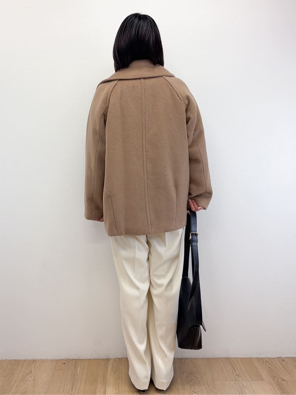 Takeさんの「OPAQUE.CLIP｜カシミヤブレンドウールミドルピーコート」を使ったコーディネート