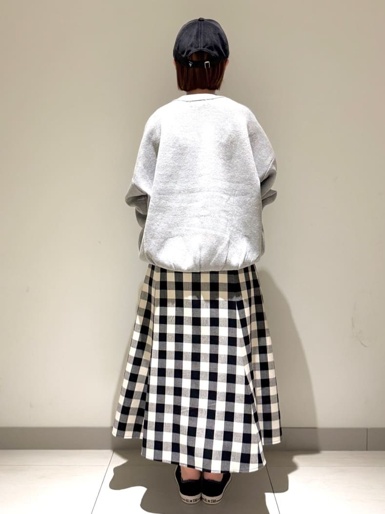 Liriさんの「Dessin｜【洗える】チェック柄起毛フレアスカート」を使ったコーディネート