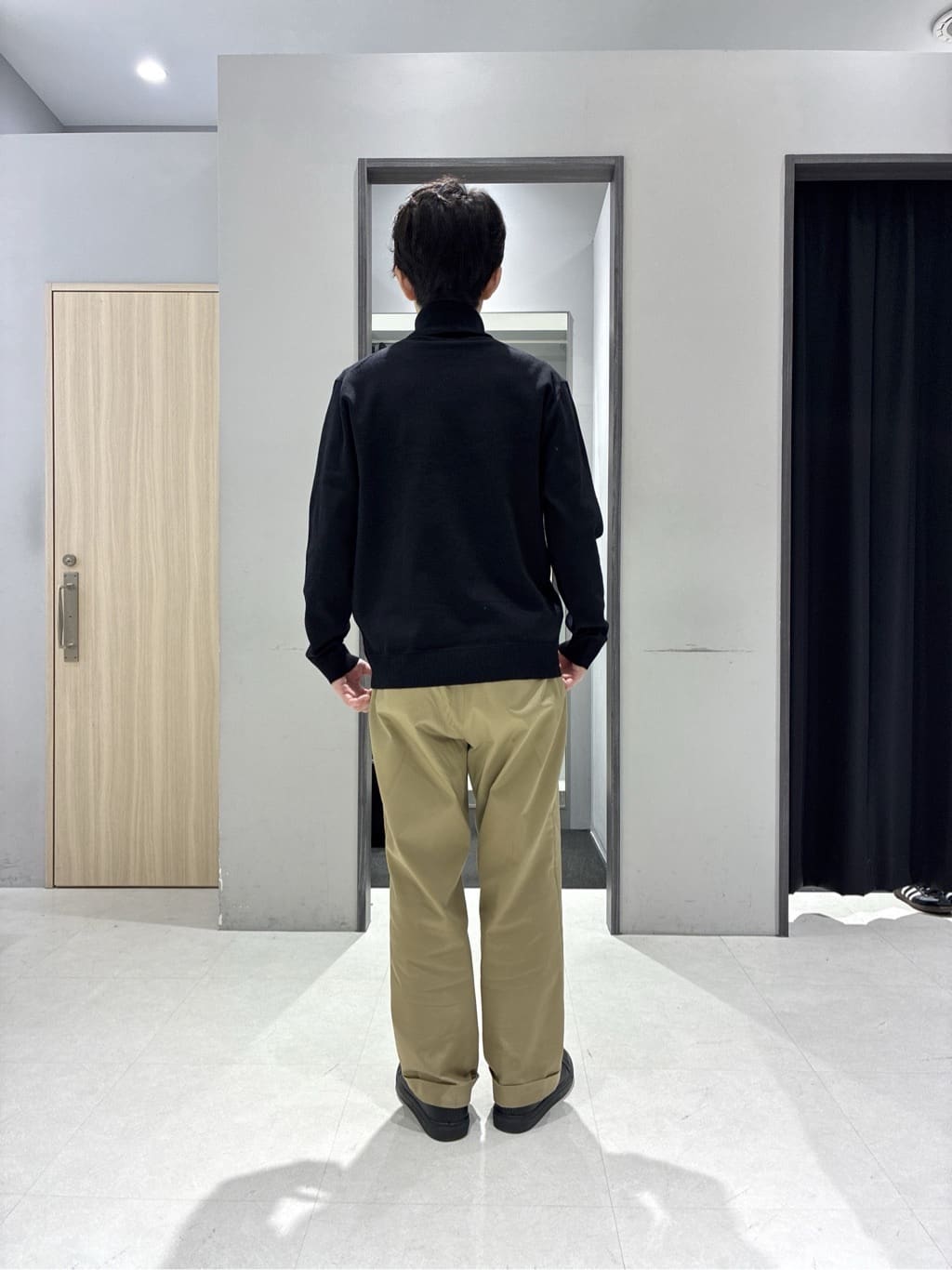 わいずみさんの「TAKEO KIKUCHI｜カラーコンビ ダウンブルゾン」を使ったコーディネート