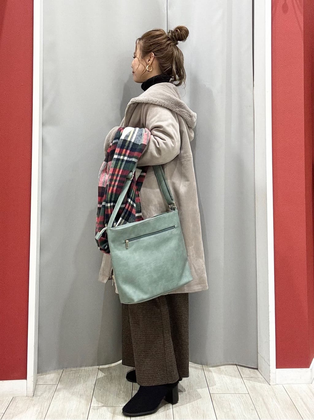 shioさんの「SHOO･LA･RUE｜起毛ニットブーツ」を使ったコーディネート