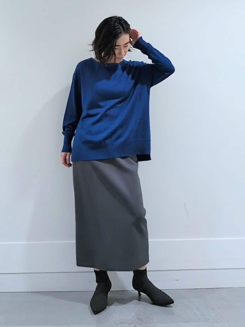 ミズタさんの「UNTITLED｜【8色展開/体型カバー】魅せるタイムレスニット」を使ったコーディネート