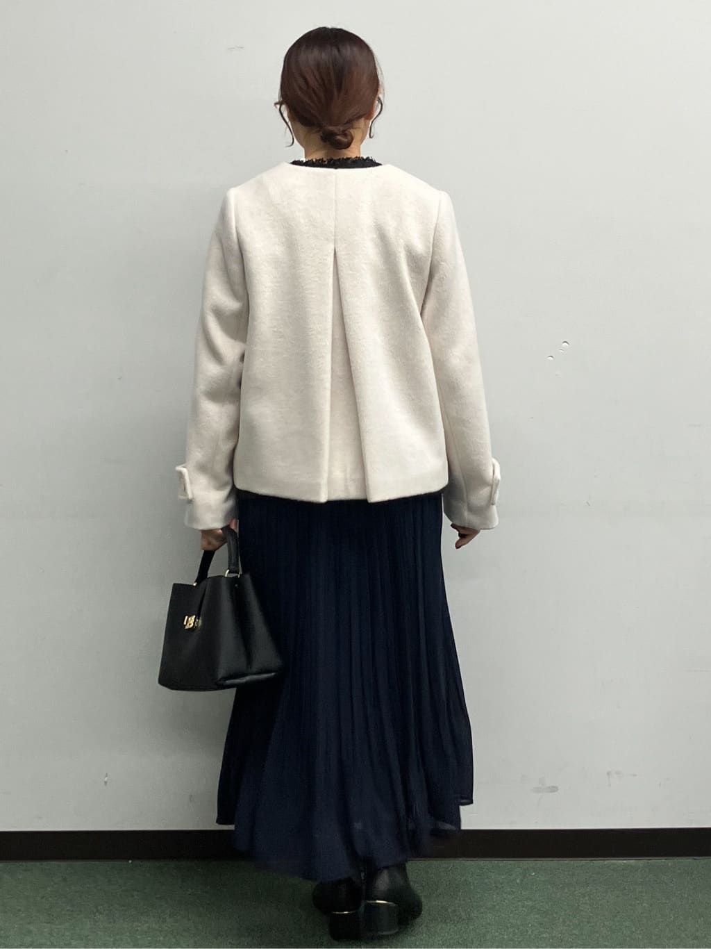 MAYUKIさんの「index｜ノーカラーショートコート」を使ったコーディネート