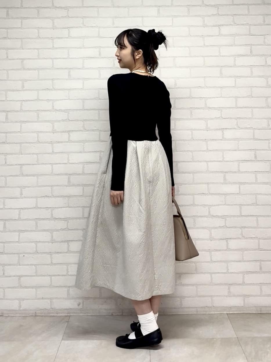 YUKAさんの「UNTITLED｜【スタイリッシュ／オンオフ兼用】ウールチェスターコート」を使ったコーディネート