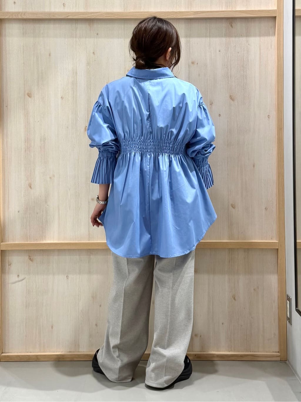 nanaさんの「THE SHOP TK｜ピンタックワイドパンツ」を使ったコーディネート