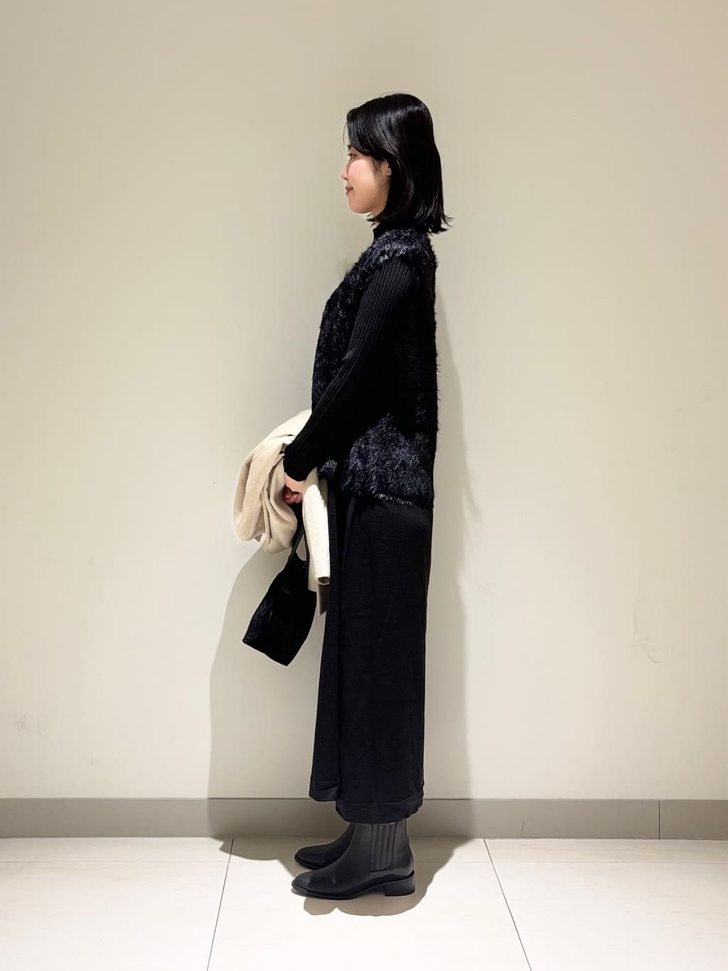 mayuさんの「Dessin｜ウール混クルーネックコート」を使ったコーディネート