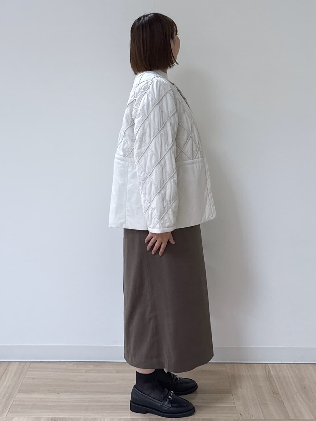 amiさんの「Reflect｜【気軽な羽織に◎】中綿キルティングショートコート」を使ったコーディネート