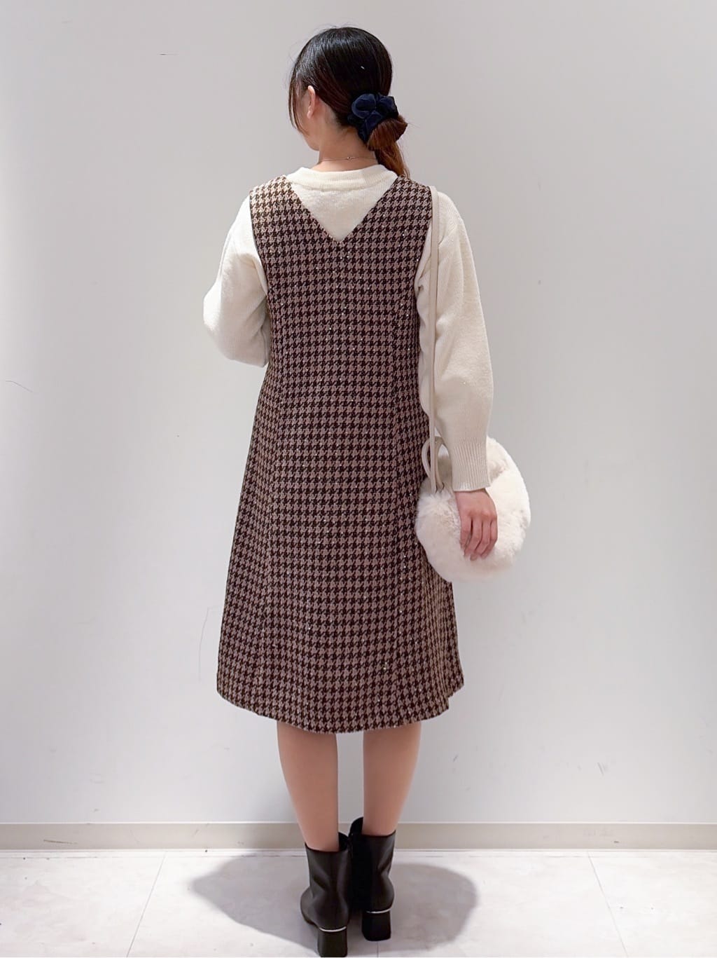 yurinaさんの「index｜モックネックボクシーラメニット【洗濯機OK】《7col》」を使ったコーディネート