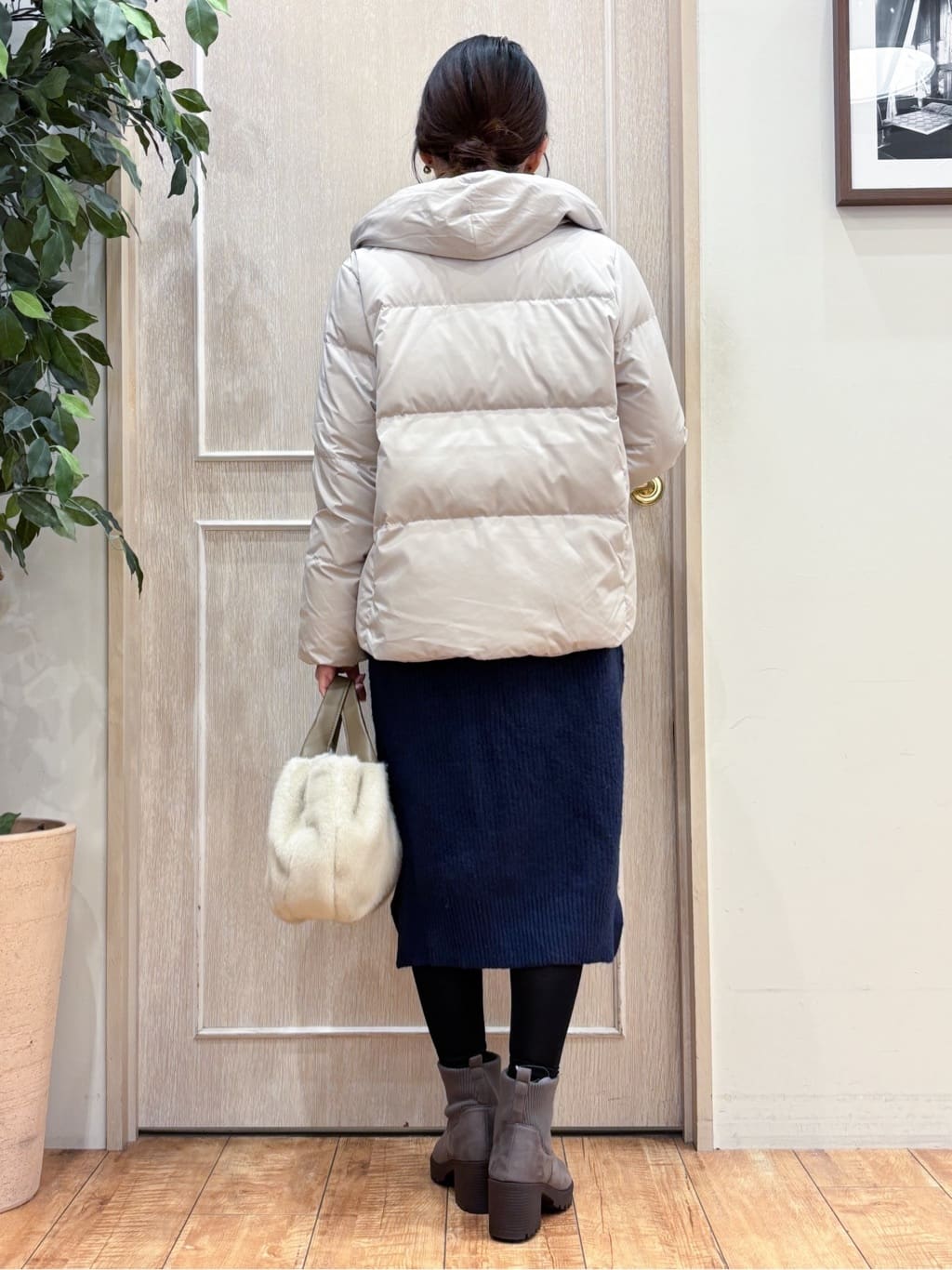 なみさんの「SHOO･LA･RUE｜【撥水/洗える】ショートフーディーダウン」を使ったコーディネート