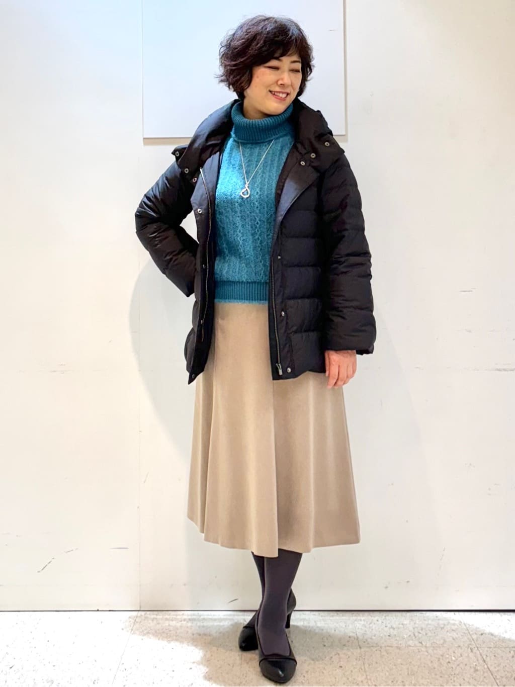 ヤスコさんの「Reflect｜【SS-4Lサイズ】フーデッドミドルダウンコート」を使ったコーディネート