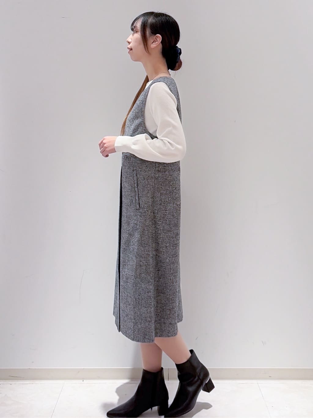 yurinaさんの「index｜ラメスカラップビジューデザインニット【洗濯機OK】《6col／S～LL》」を使ったコーディネート