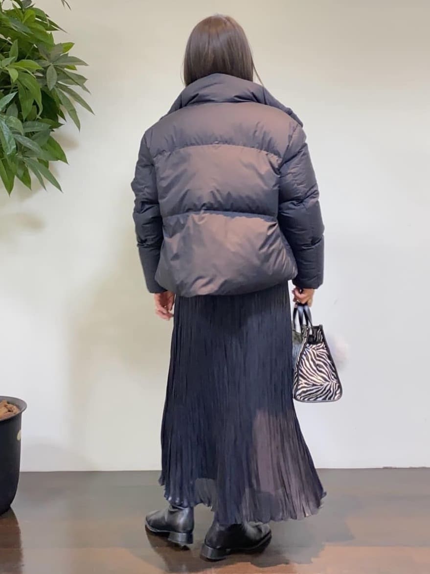 tomoさんの「UNTITLED｜【トレンド/撥水機能/防寒】ショートダウンコート」を使ったコーディネート