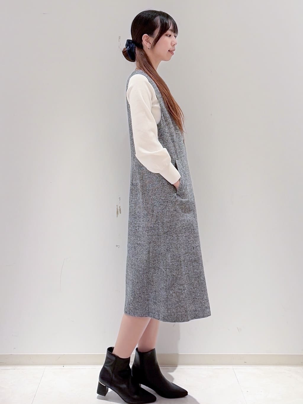 yurinaさんの「index｜ラメスカラップビジューデザインニット【洗濯機OK】《6col／S～LL》」を使ったコーディネート