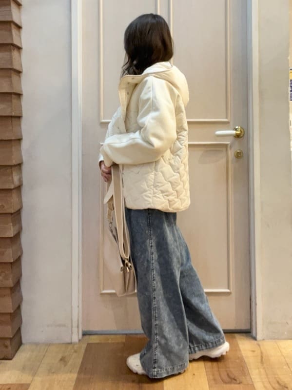 mさんの「SHOO･LA･RUE｜【洗濯機可/S-LL】配色が大人かわいい　フェアアイル柄求心ニット」を使ったコーディネート