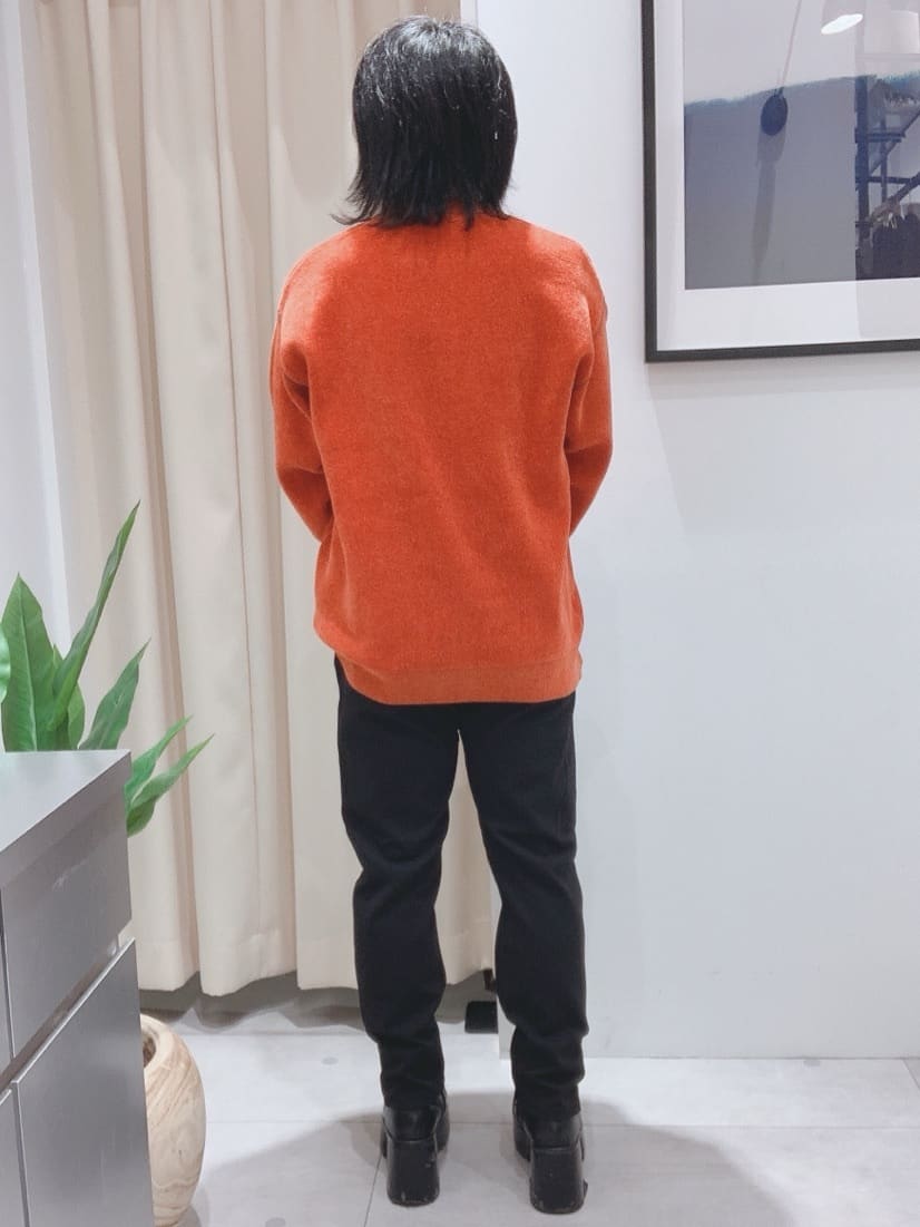 坂。さんの「THE SHOP TK｜【包み込まれるような柔らかさ】配色モールニット 洗濯機OK」を使ったコーディネート