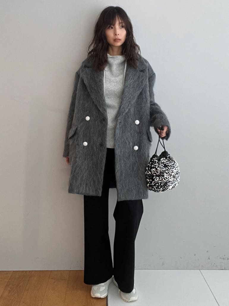 misaさんの「DRESSTERIOR｜スパンコール2WAY巾着バッグ」を使ったコーディネート