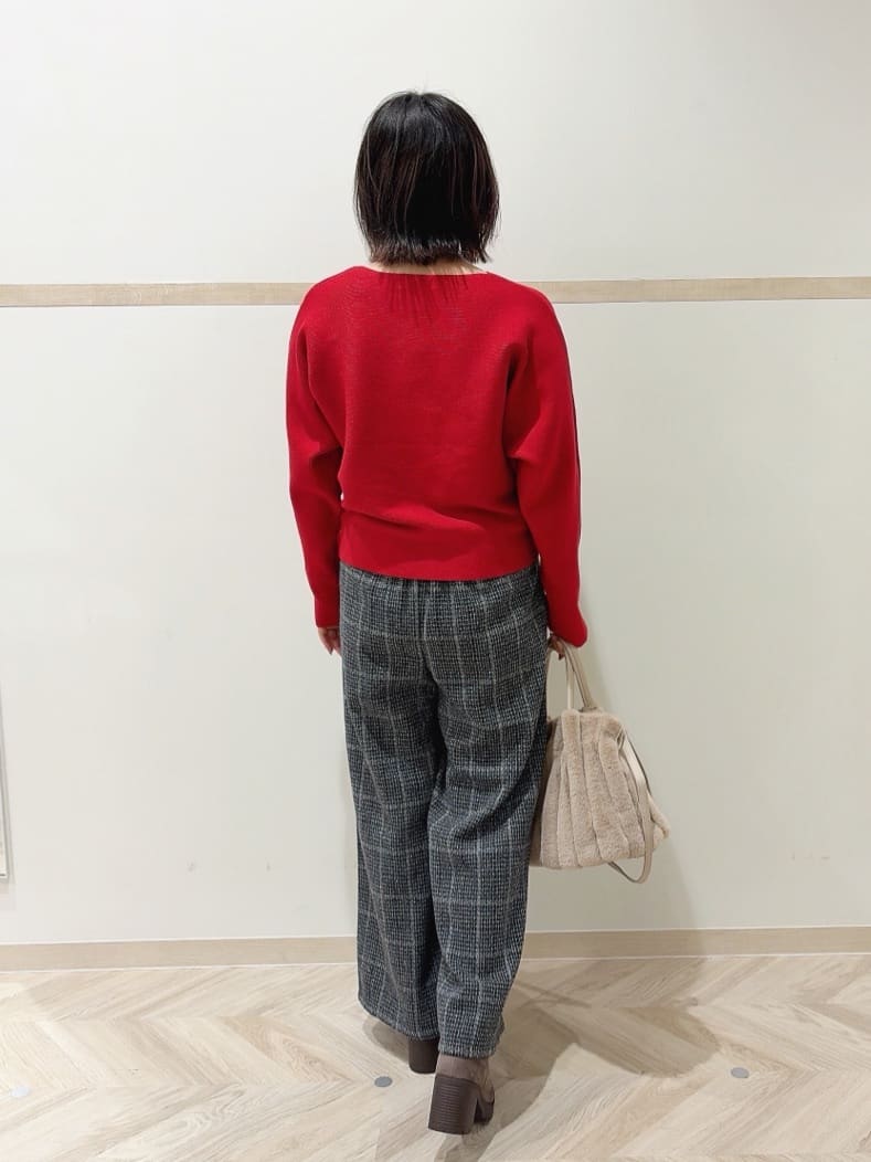だいちゃさんの「SHOO･LA･RUE｜【あったか/S-LL】脚のラインをきれいに魅せる チェック柄ワイドパンツ」を使ったコーディネート