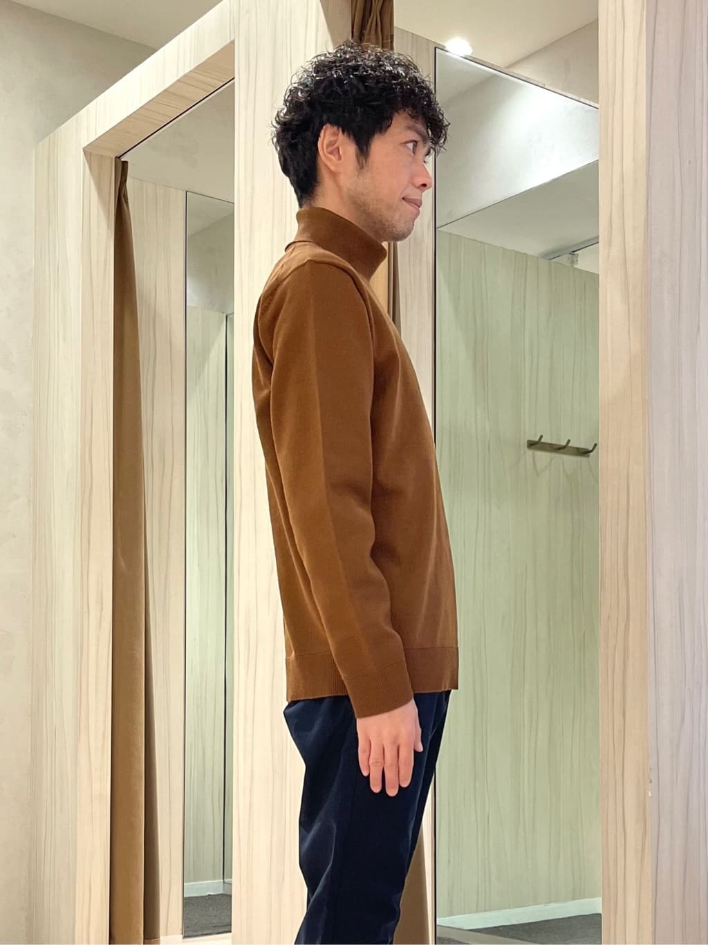 URAさんの「TAKEO KIKUCHI｜カシミヤブレンド ビーバー調チェスターコート」を使ったコーディネート