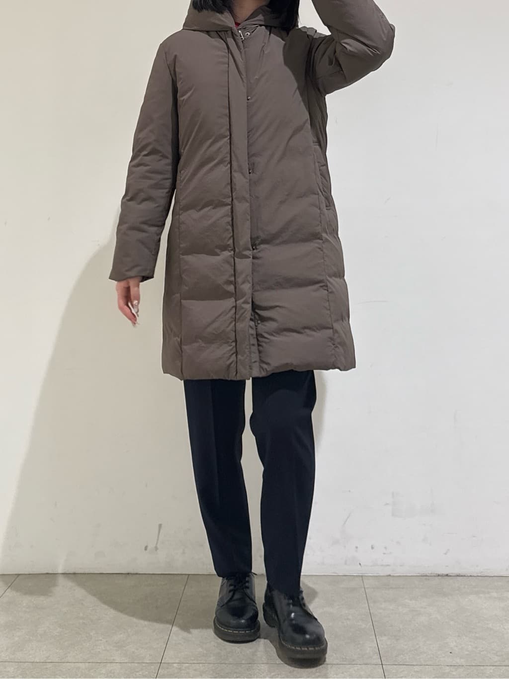 rinaさんの「INDIVI｜【洗える／カシミヤ混】ボトルネック ドルマンスリーブニット」を使ったコーディネート