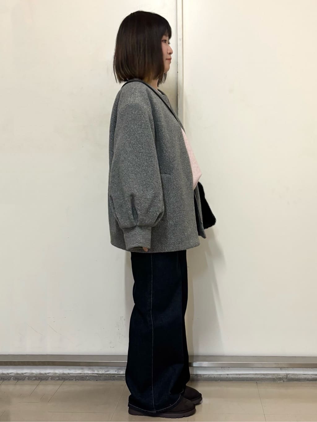 やまさんの「OPAQUE.CLIP｜リラクシークルーネックニット【洗濯機OK】」を使ったコーディネート