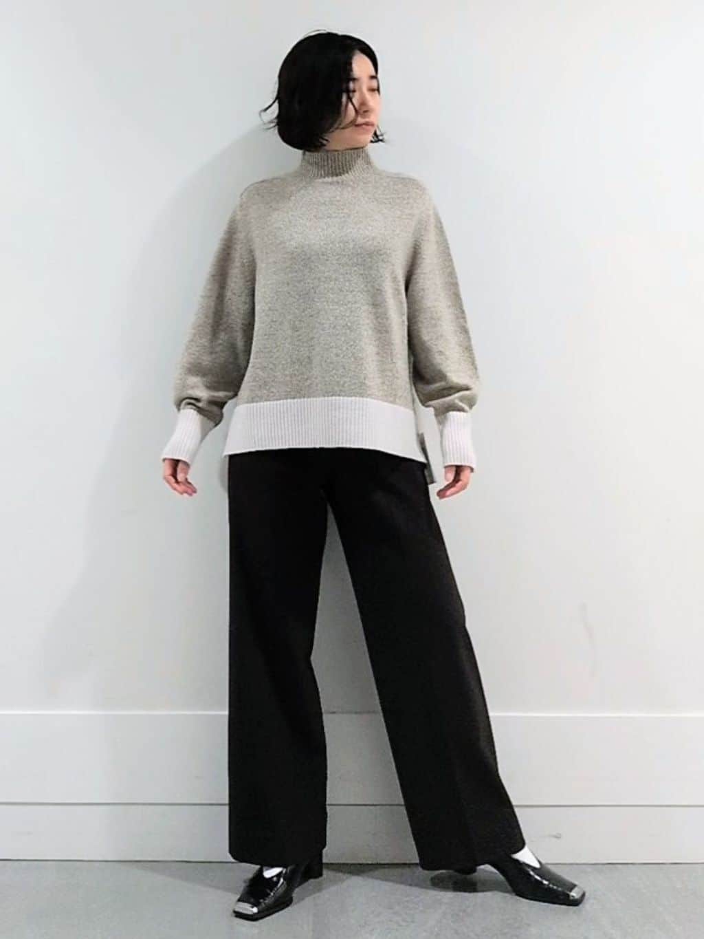 ミズタさんの「UNTITLED｜【8色展開/洗える】ウールカシミヤ ハイネックニット」を使ったコーディネート
