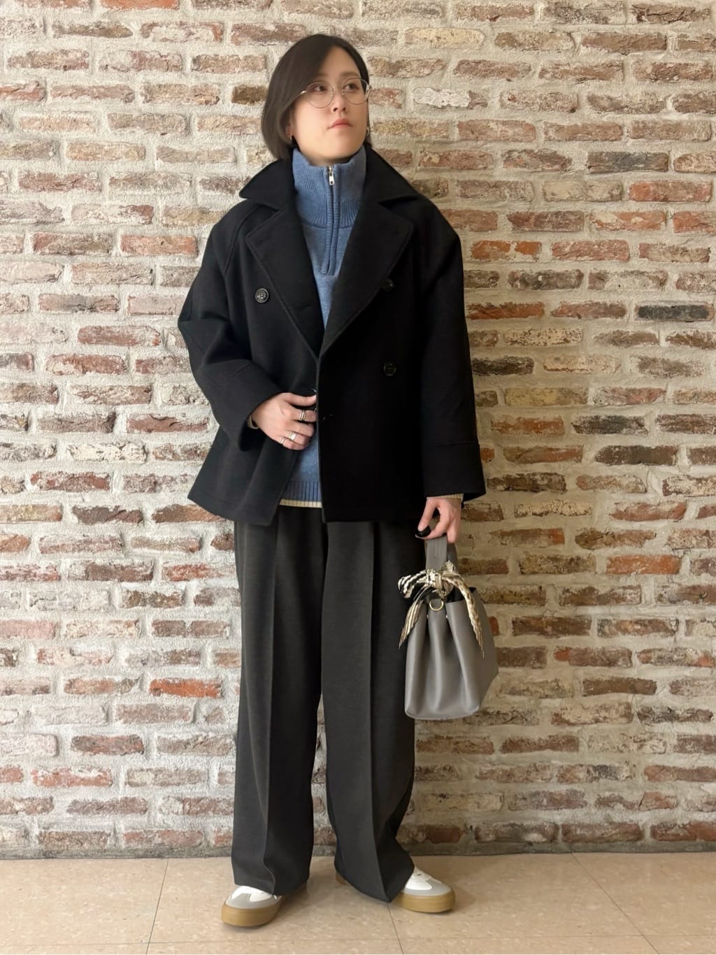 しばさんの「THE SHOP TK｜【洗える】ほど良くラフで女性らしい ハーフZIPニット」を使ったコーディネート